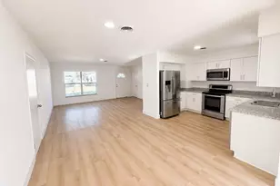 245 16th St NE, Winter Haven, FL 33881 - Photo 4