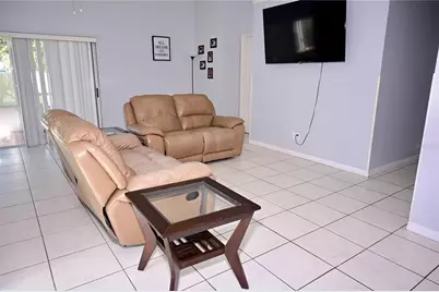 11534 Kenley Circle, Orlando, FL 32824 - Photo 6