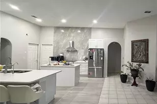2618 Hawthorne Ln, Kissimmee, FL 34743 - Photo 6