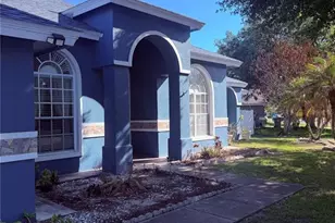 2618 Hawthorne Ln, Kissimmee, FL 34743 - Photo 2