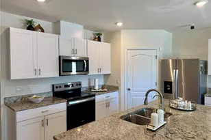 438 Conway Ave, Saint Cloud, FL 34771 - Photo 8