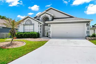 515 Lake Davenport Blvd, Davenport, FL 33897 - Photo 2