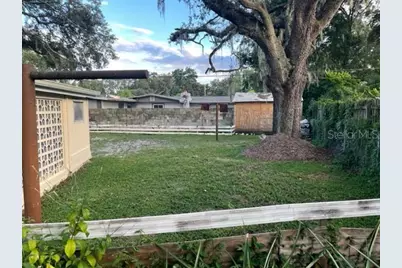 3201 River Grove Drive, Tampa, FL 33610 - Photo 10