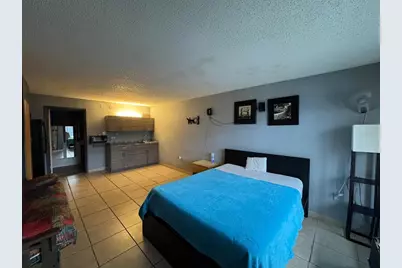 8421 S Orange Blossom Trail #420, Orlando, FL 32809 - Photo 8