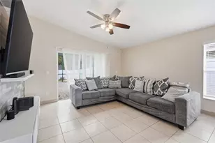 140 Seabreeze Cir, Kissimmee, FL 34743 - Photo 12