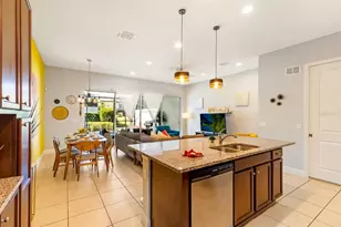 313 Captiva Dr, Davenport, FL 33896 - Photo 2