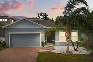 357 Siesta Vista Ct, Davenport, FL 33896 - Photo 2