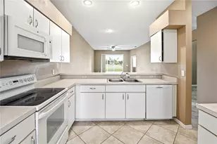 177 Club Villas Ln, Kissimmee, FL 34744 - Photo 4