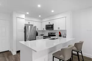 14036 Fairway Island Dr, Orlando, FL 32837 - Photo 10