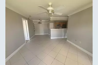 3038 Parkway Boulevard #208, Kissimmee, FL 34747 - Photo 2