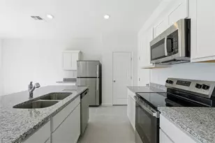 5822 Kalamata Dr, Polk City, FL 33868 - Photo 20