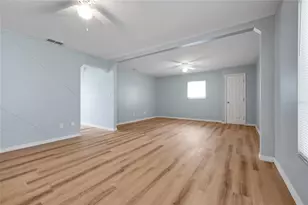 825 NW Ave Y Ave NW, Winter Haven, FL 33881 - Photo 10