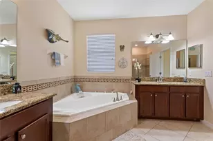 8961 Dove Valley Way, Davenport, FL 33896 - Photo 18