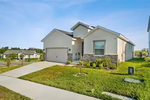 1553 Fleur Dr, Davenport, FL 33837 - Photo 2