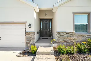 1553 Fleur Dr, Davenport, FL 33837 - Photo 6