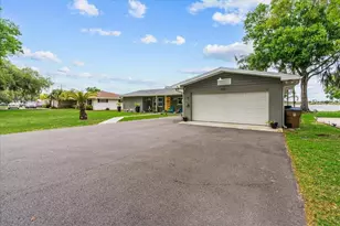 4881 Lake Cecile Dr, Kissimmee, FL 34746 - Photo 2