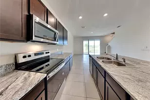 5254 Dragonfly Dr, Wildwood, FL 34785 - Photo 10
