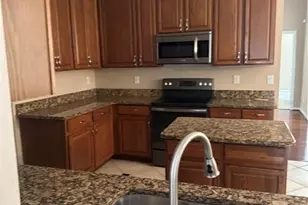 468 Pinewood Dr, Davenport, FL 33896 - Photo 4