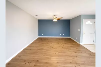 1013 Apollo Beach Boulevard #202, Apollo Beach, FL 33572 - Photo 2