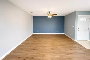 1013 Apollo Beach Blvd, Apollo Beach, FL 33572 - Photo 2