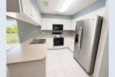 1013 Apollo Beach Boulevard #202, Apollo Beach, FL 33572 - Photo 6