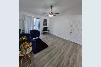 2031 Cascades Boulevard #307, Kissimmee, FL 34741 - Photo 8