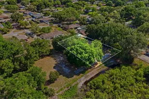 33201 Coventry Dr, Leesburg, FL 34788 - Photo 44