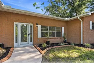 33201 Coventry Dr, Leesburg, FL 34788 - Photo 4