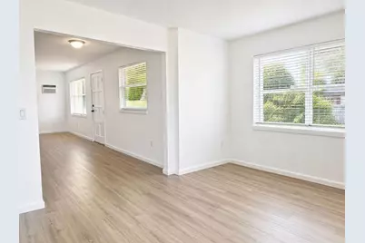 2007 9th Street NE, Winter Haven, FL 33881 - Photo 2