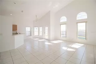 667 Downing Cir, Davenport, FL 33897 - Photo 6