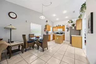 2948 Pembridge St, Kissimmee, FL 34747 - Photo 6