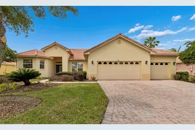 632 Shorehaven Dr, Poinciana, FL 34759 - Photo 2