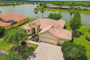 632 Shorehaven Dr, Poinciana, FL 34759 - Photo 1