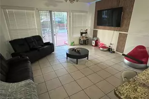 823 Ognon Ct, Kissimmee, FL 34759 - Photo 4