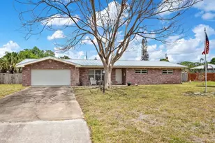 7615 Northern Oak St, Melbourne, FL 32904 - Photo 2