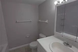 921 W Oak Ridge Rd, Orlando, FL 32809 - Photo 16