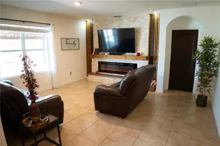 1315 Fox Squirrel Dr, Davenport, FL 33897 - Photo 8