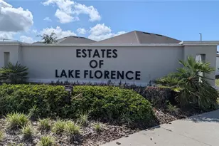1137 Michelangelo Ln, Winter Haven, FL 33884 - Photo 2