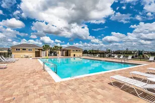 4813 Apple Blossom Ln, Saint Cloud, FL 34771 - Photo 4