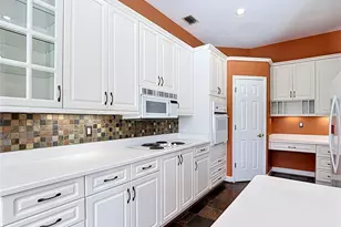 3880 Hunter's Isle Dr, Orlando, FL 32837 - Photo 18