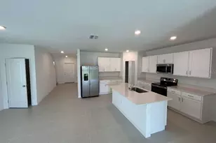 1140 Hour Glass Rd, Lakeland, FL 33801 - Photo 4