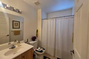 4013 Venetian Bay Dr, Kissimmee, FL 34741 - Photo 12
