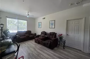 4013 Venetian Bay Dr, Kissimmee, FL 34741 - Photo 4
