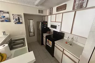 2217 Grand Cayman Ct, Kissimmee, FL 34741 - Photo 4