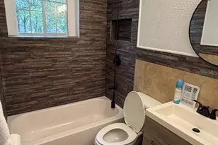 2940 Lake Margaret Dr, Orlando, FL 32806 - Photo 16