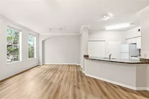 911 N Orange Ave, Orlando, FL 32801 - Photo 26