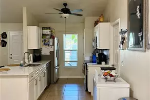 313 Oak St, Auburndale, FL 33823 - Photo 6