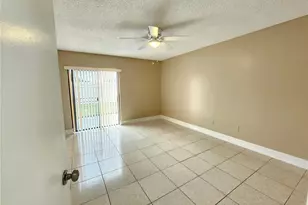 1024 Whalebone Bay Dr, Kissimmee, FL 34741 - Photo 18