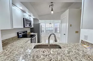 1024 Whalebone Bay Dr, Kissimmee, FL 34741 - Photo 10