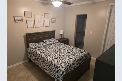 23737 Lake Avenue, Sorrento, FL 32776 - Photo 1